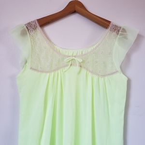 1960s nightdress or negligee